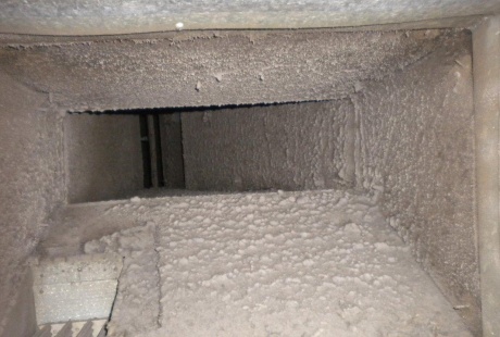 Air duct before TERS air quality experts restore air quality